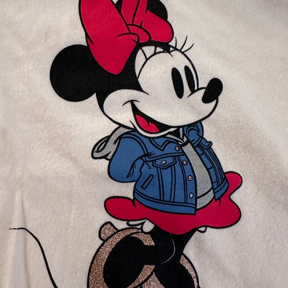 Minnie Mouse tee with sparkle shoes and puff sleeves - Picture 3 of 4